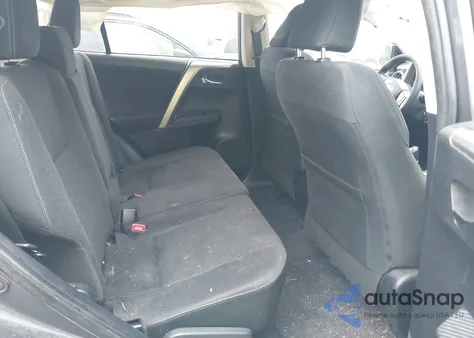 2015 Toyota Rav4 Xle z USA, uszkodzony, nr VIN JTMWFREV0FJ054371